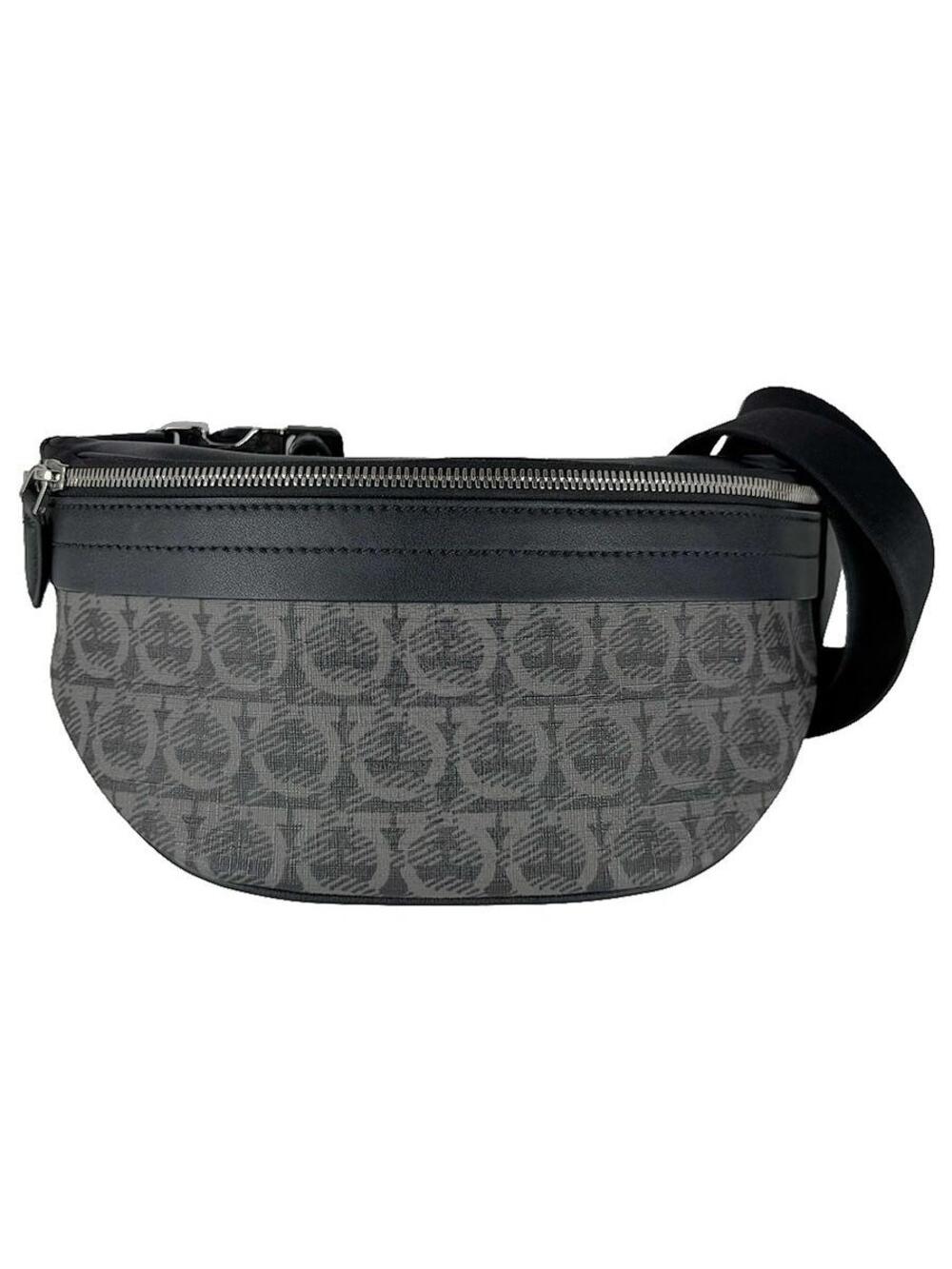 Auth Salvatore Ferragamo Gancini Body #358060S28B